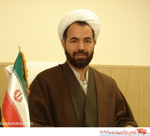 سبک و سیره شهدا الگوی مناسبی برای جامعه است