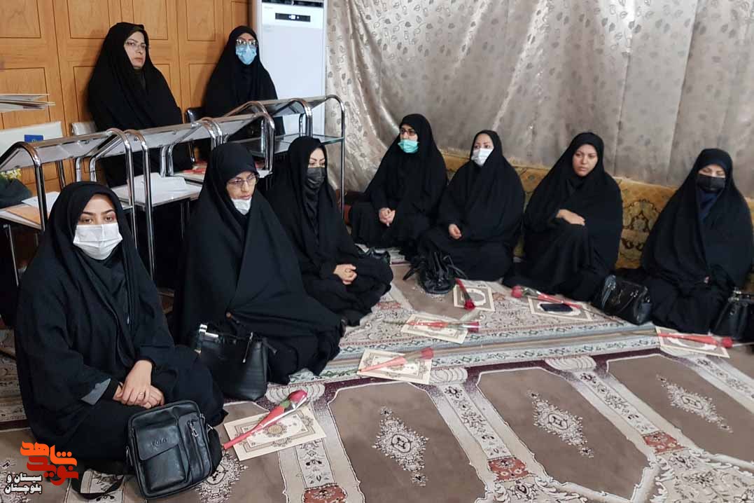 جشن ولادت حضرت فاطمه زهرا (س) و تقدیر از بانوان کارمند در زاهدان برگزار شد