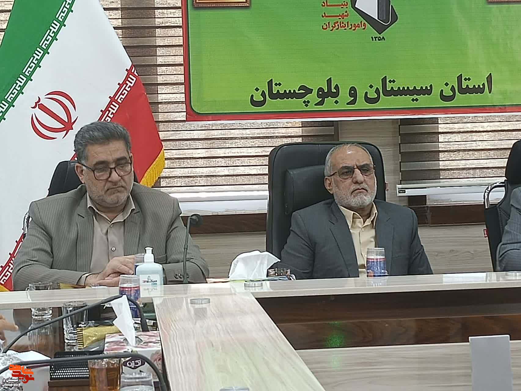 شهدا طلایه داران نهضت اتحاد و انسجام برای این نظام هستند
