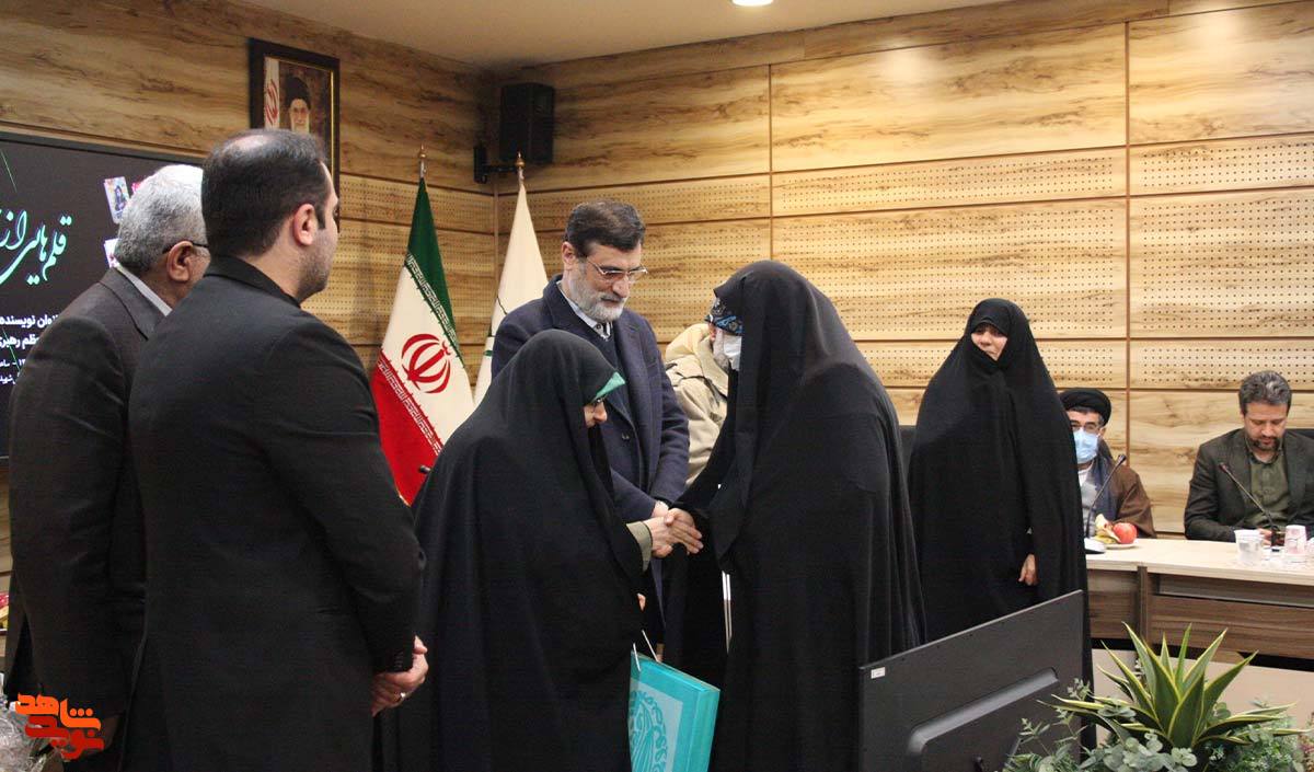 رئیس بنیاد شهید و امور ایثارگران: عملکرد خوب نویسندگان برای معرفی شهدا