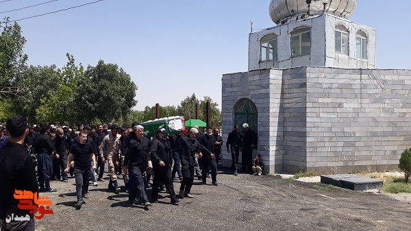 شهید «سبزعلی اکبری» به خاک سپرده شد
