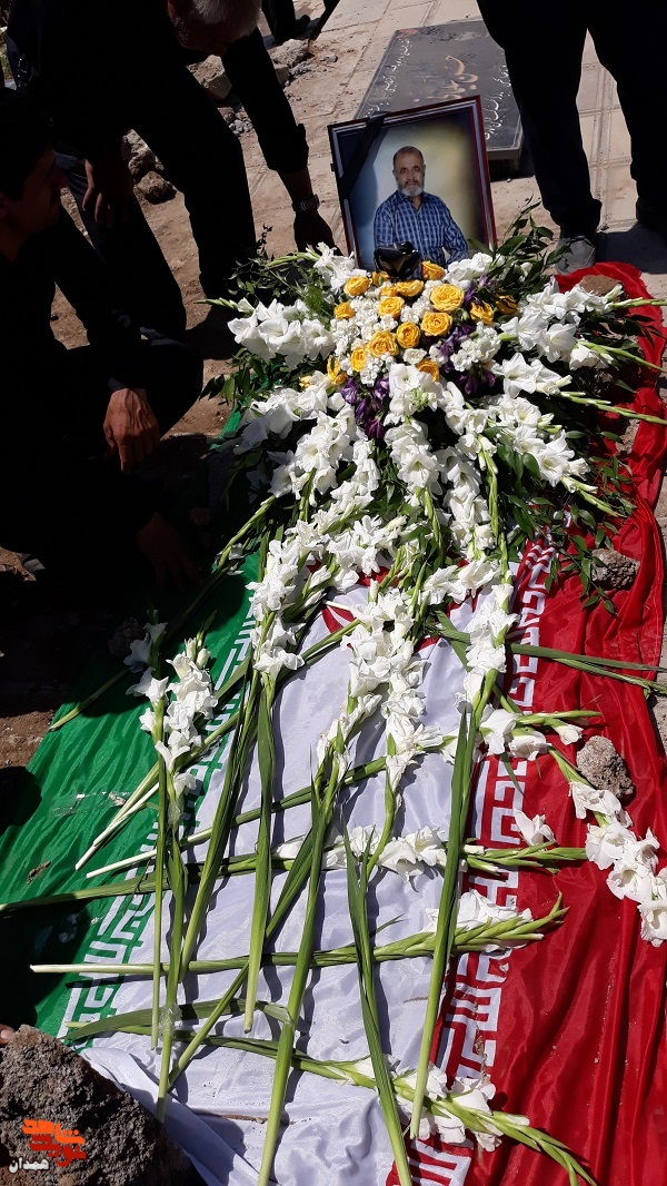 شهید «سبزعلی اکبری» به خاک سپرده شد