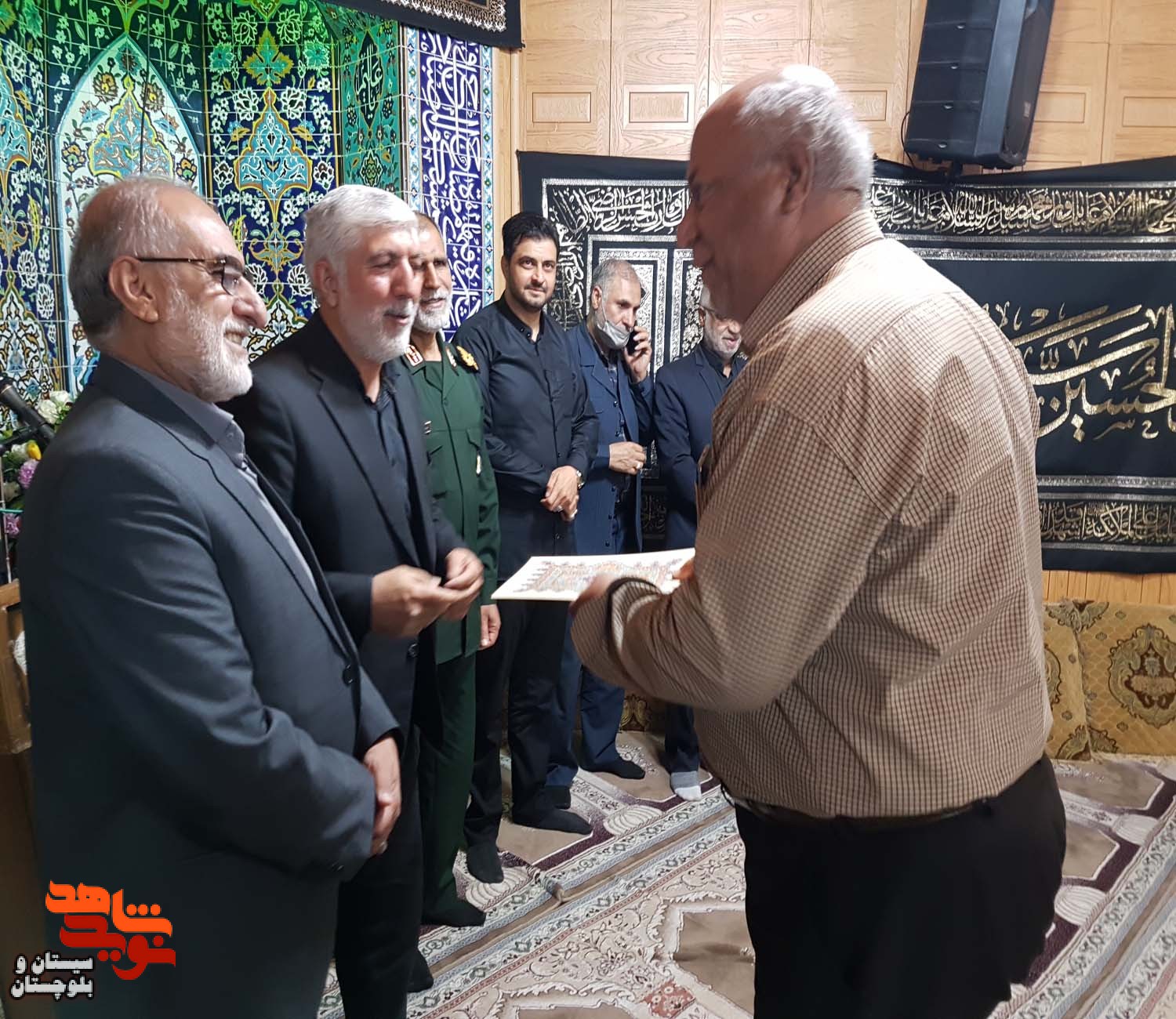 مراسم تجلیل از آزادگان فاقد شغل در شهرستان زاهدان انجام شد