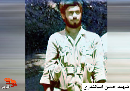 نور چهره حسن خبر از سفر او می داد