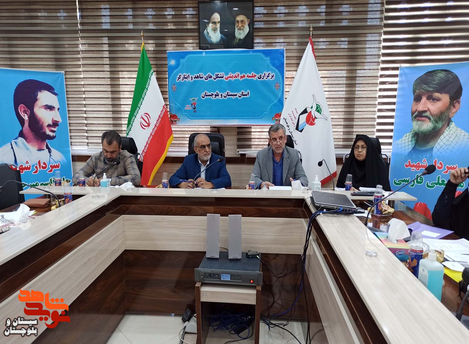 جلسه هم اندیشی نخبگان و تشکل های شاهد و ایثارگر در زاهدان برگزار شد