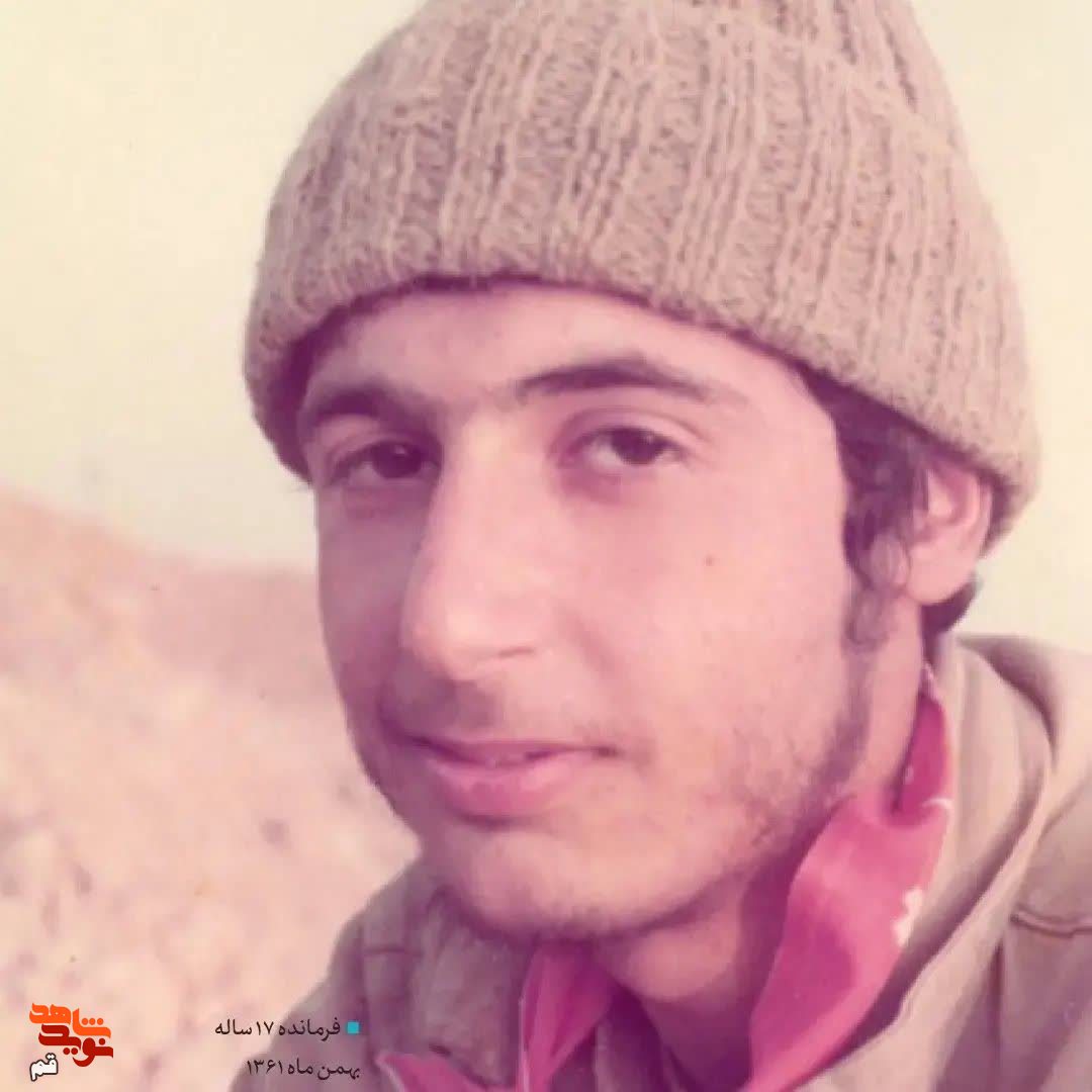 آیین رونمایی از کتاب «فرمانده ۱۷ ساله» برگزار شد.