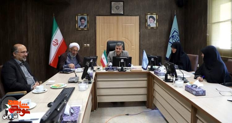 کنگره شعر ایثار در بازسازی ماهیت فرهنگی قزوین کمک بسزایی می‌کند