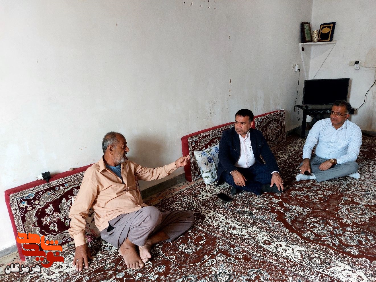 پدر شهید «موسی قاسمی قلعهقاضی» تجلیل شد پدر شهید «موسی قاسمی قلعهقاضی» تجلیل شد