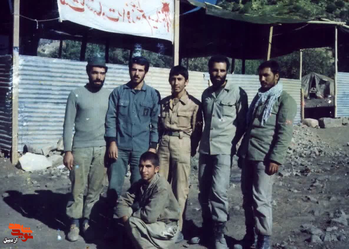 تصاویر به جا مانده از شهید «همت احمدی»