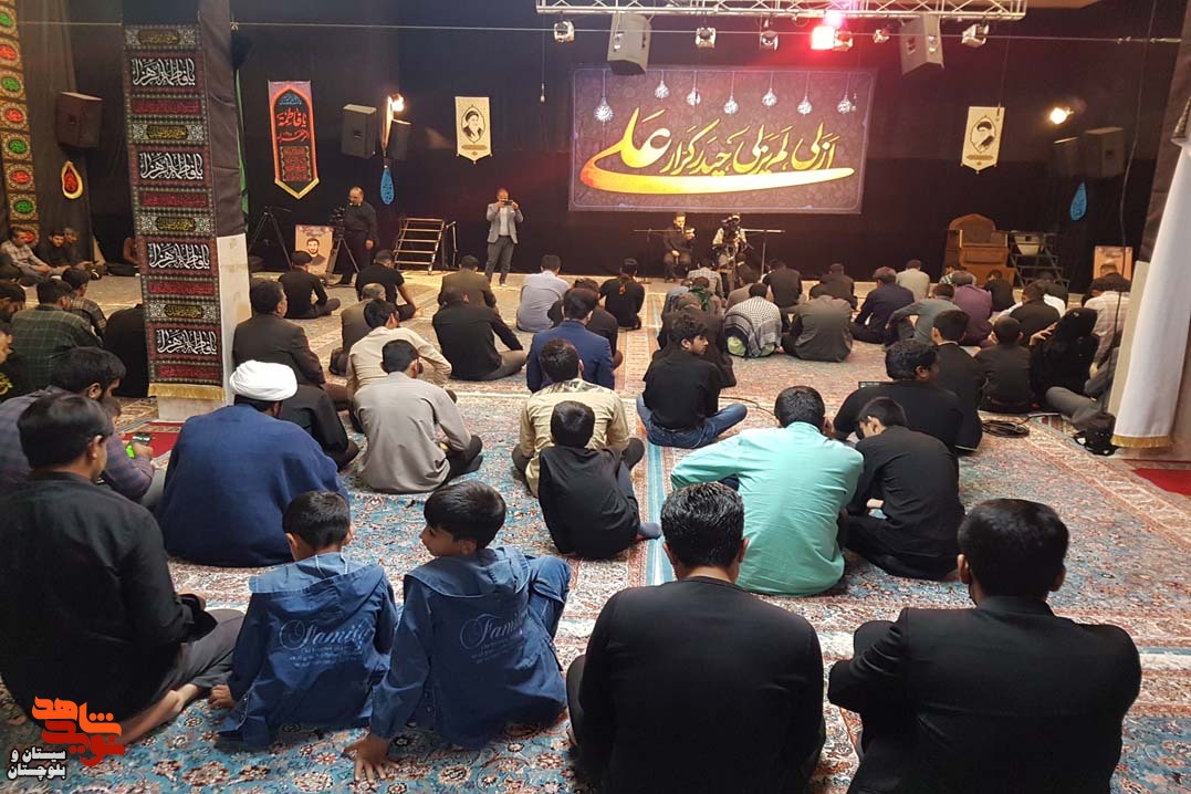 برگزاری مراسم احیای اولین شب قدر در گلزار شهدای زاهدان