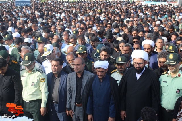 تشییع پیکر مطهر شهید «سعید مریدی» در بخش رودخانه از توابع شهرستان رودان