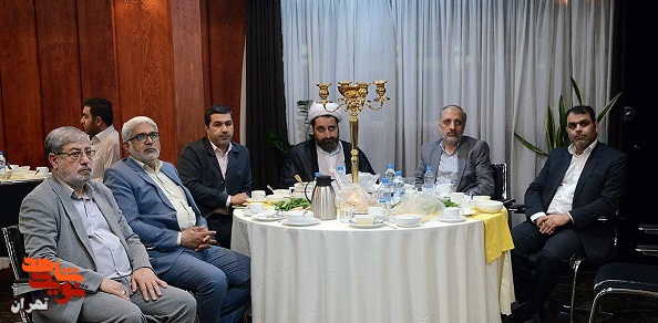 ضیافت افطار فرزندان شاهد شاغل در اداره‌کل بنیاد شهید و امور ایثارگران تهران