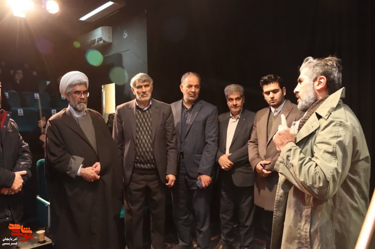 برگزاری نمایش جگر داغ (روایتی از بسیجی شهید یوسف داورپناه) برگزاری نمایش جگر داغ (روایتی از بسیجی شهید یوسف داورپناه)