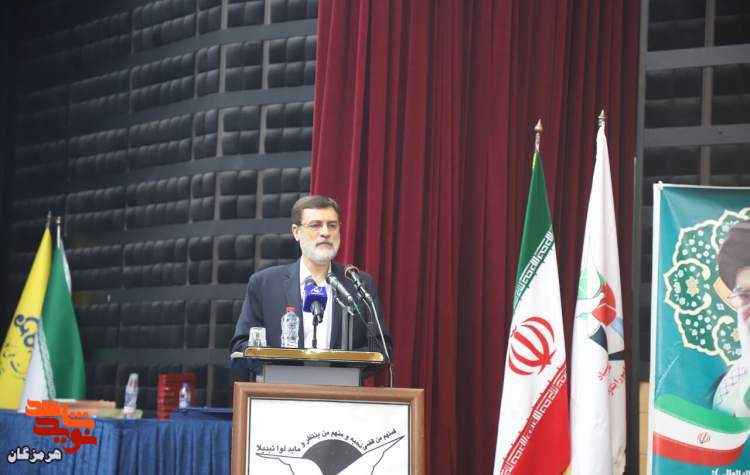 دکتر قاضی‌زاده هاشمی: شهدا تجلی عینی الگوهای اسلامی هستند