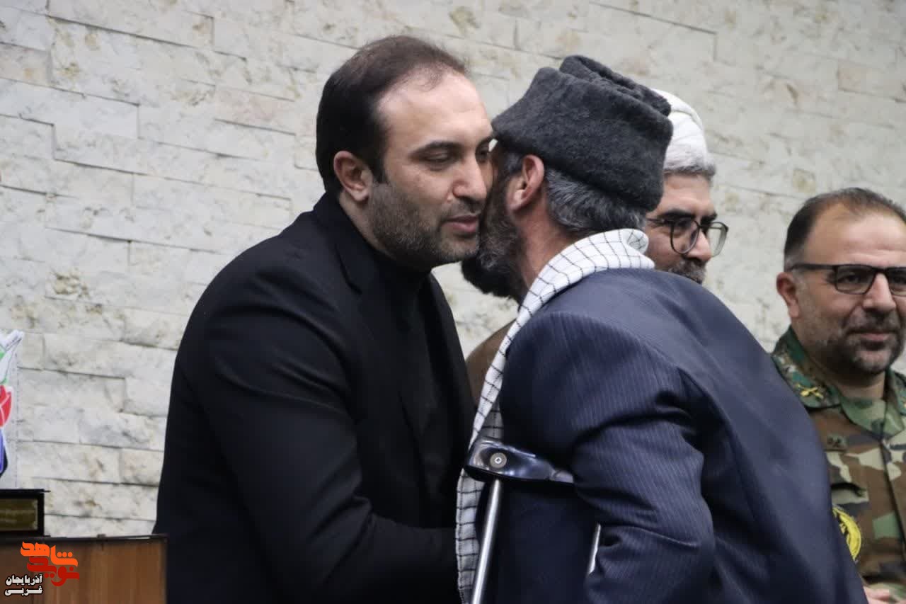 گزارش تصویری/ همایش تجلیل از خیرین ایثارگر و غیرایثارگر ارومیه برگزار شد