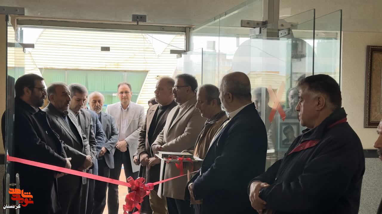 افتتاح نمایشگاه هنر های تجسمی