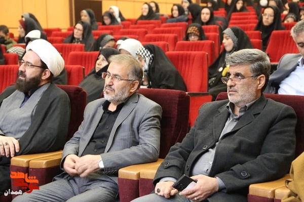 نخستین یادواره شهدای غریب اسارت در بهار برگزار شد