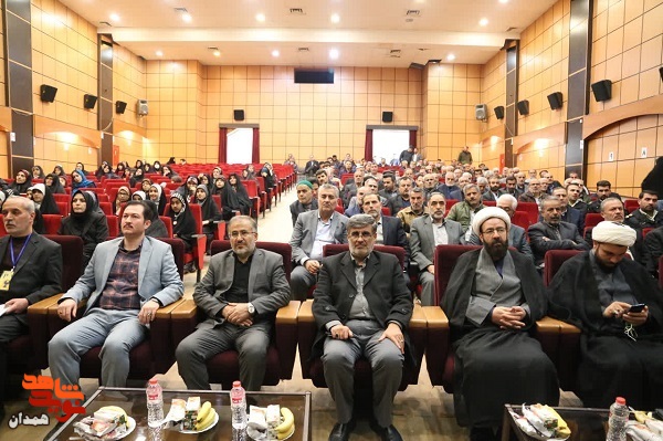 نخستین یادواره شهدای غریب اسارت در بهار برگزار شد