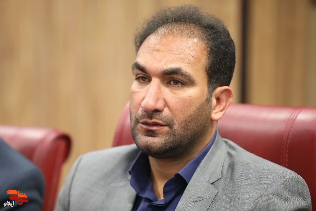 بقای نظام و اسلام مرهون جان‌فشانی شهدا است
