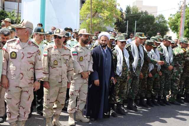 تشییع پیکر مطهر شهید «مسعود پرکاس» در بندرعباس تشییع پیکر مطهر شهید «مسعود پرکاس» در بندرعباس