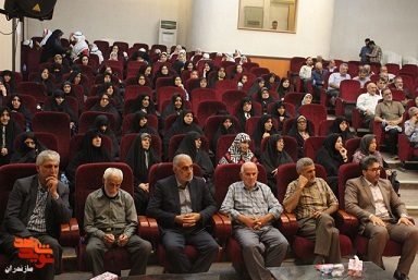 گزارش تصویری/ مراسم تجلیل از جانبازان و خانواده شهدا در شهرستان گلوگاه
