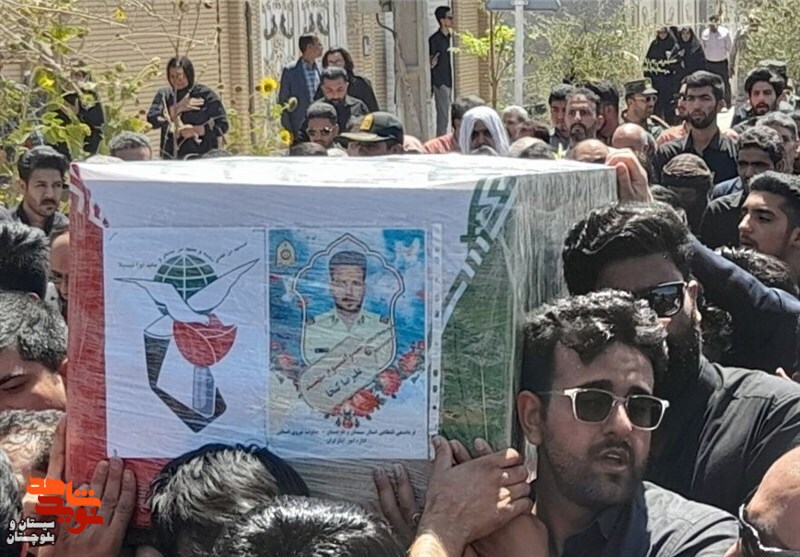 پیکر مطهر 2 شهید کلانتری 16 زاهدان تشییع شد