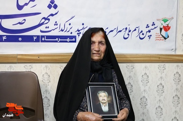 گزارش تصویری| تجلیل از خانواده شهید «اسدی مینا»