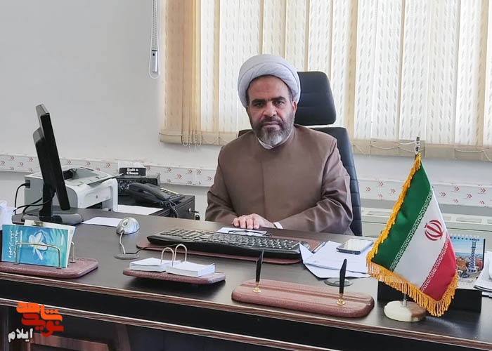 حوزه و دانشگاه به عنوان مغز متفکر جامعه هستند
