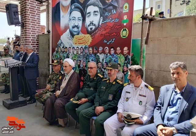 تجدید میثاق با شهدا به مناسبت روز بزرگداشت شهدای مدافع حرم در تبریز