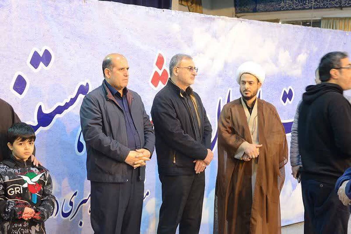 حضور معاون فرهنگی و آموزشی بنیاد شهید در مراسم تشییع و تدفین شهدای اخیر