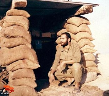 حجاب به زن هیبت و وقار می‌بخشد