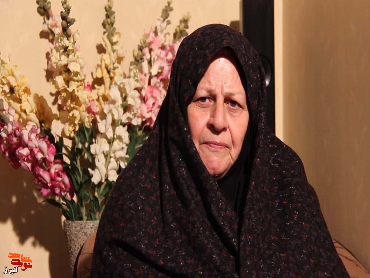 خون علی بر خاک خرمشهر شکوفه داد؛ فریاد مادر شهیدی که فرزندش را به آسمان فرستاد
