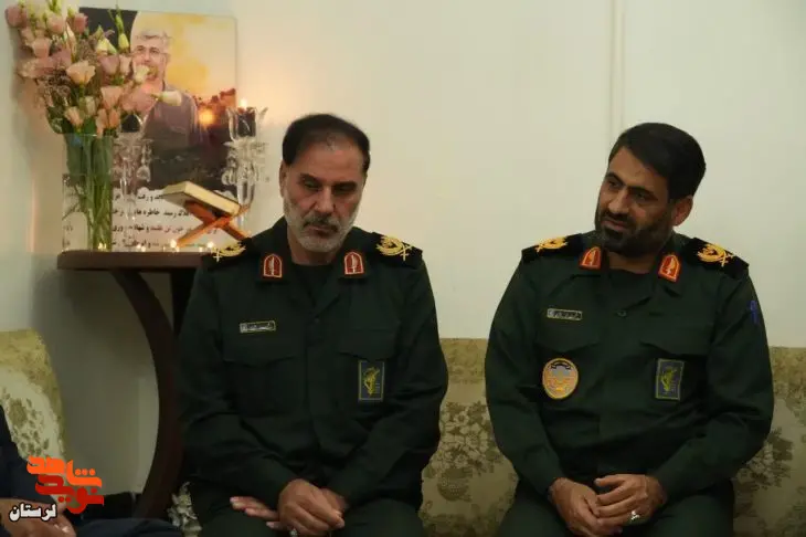 حضور فرمانده سپاه در منزل شهید فراجا