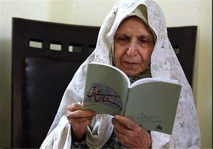 سیمین دخت وحیدی، بانویی که شعر انقلابی را زندگی کرد