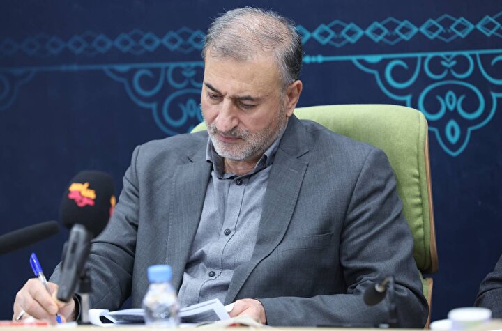 «باید برخاست»
