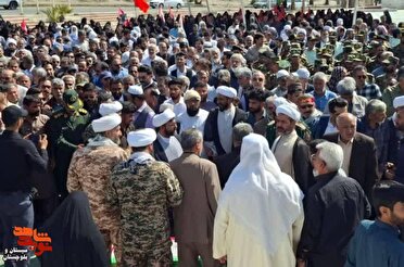 وداع باشکوه با مولوی شهید«یوسف گرگیچی»/ پیکر عالم انقلابی بر دوش مردم شیعه و سنی زاهدان تشییع شد