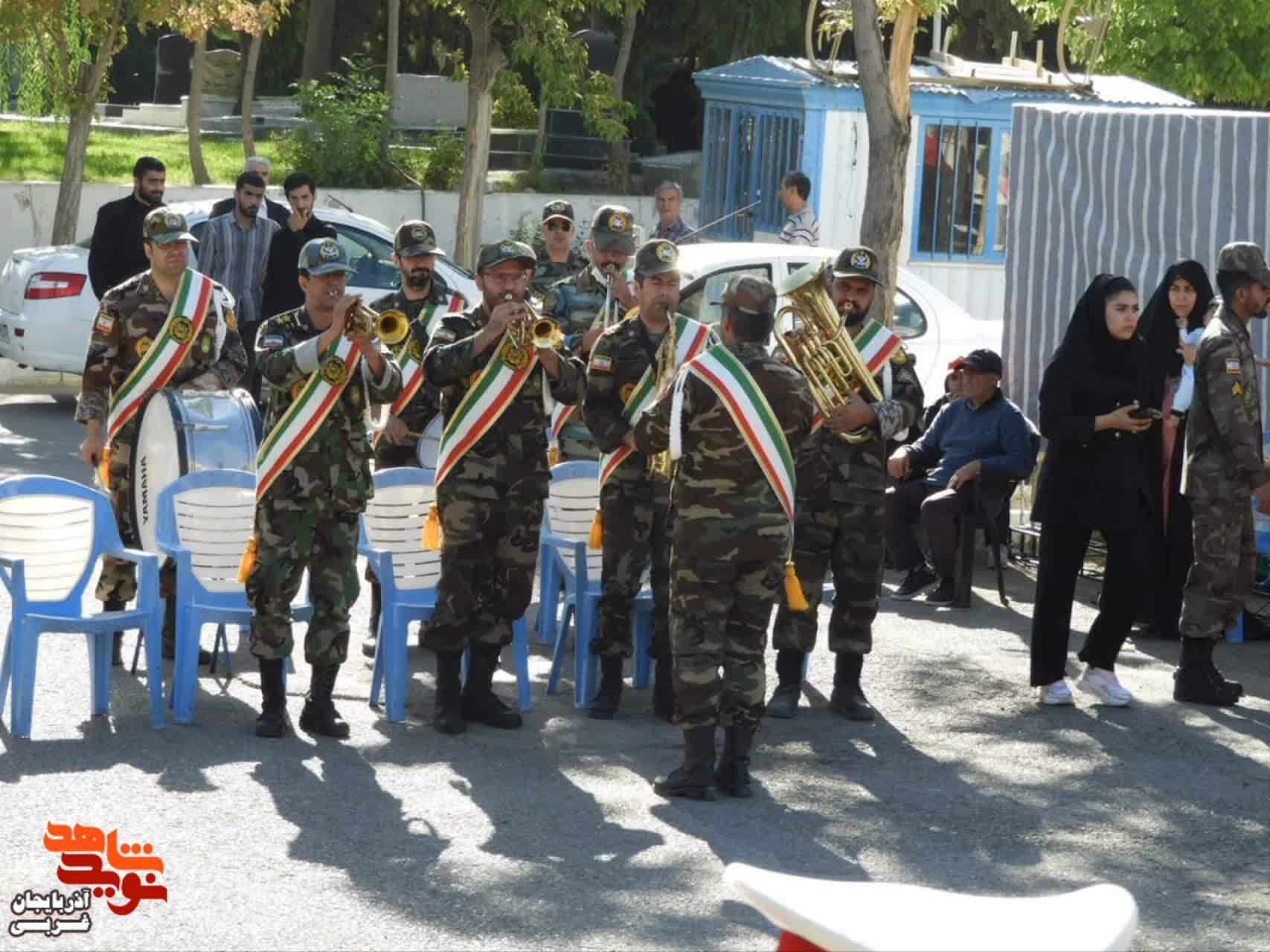 مراسم «میهمانی لالهها» در گلزار شهدای ارومیه مراسم «میهمانی لالهها» در گلزار شهدای ارومیه