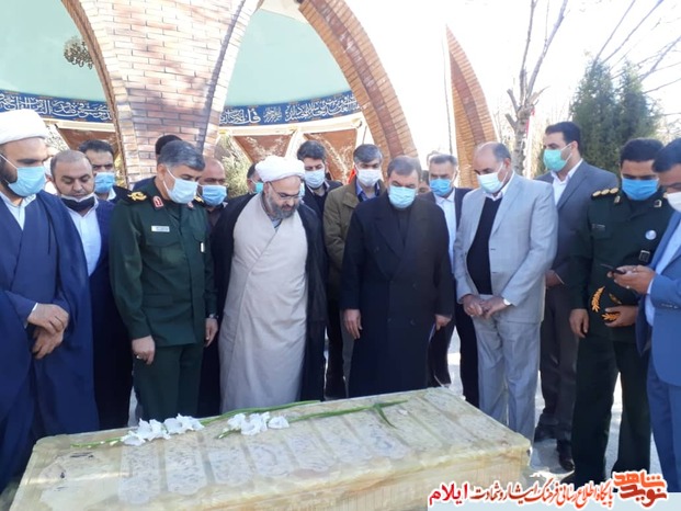 حضور دبیر تشخیص مصلحت نظام در مزار شهدای گمنام استان ایلام