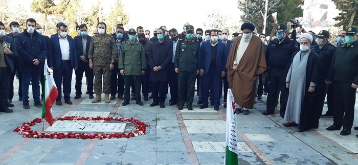 گلباران شهدای انقلاب