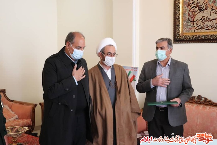 دیدار با خانواده های شهدای انقلاب در ایام الله دهه فجر