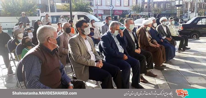 شهرستان قرچک، روبروی مسجد جامع پارک ولایت