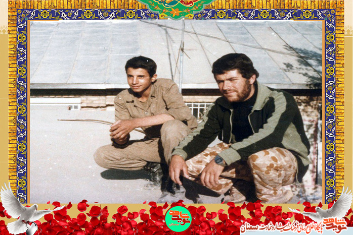 نفر سمت چپ شهید سیدمهدی سیادت