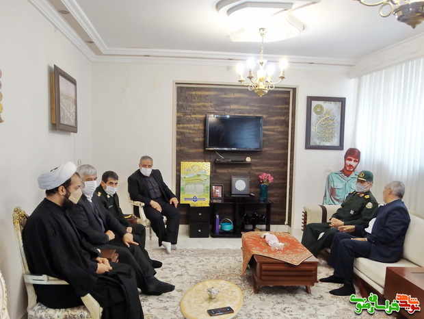 دیدار با خانواده شهید والامقام سردار سرلشگر محمود کاوه 