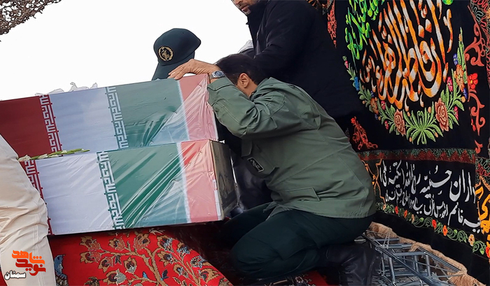 مراسم استقبال از پنج شهید گمنام و شهید والامقام تازه تفحص شده حسن یونسیان - یازدهم دیماه ۱۴۰۰ یادمان کوشک امام رضا (ع) سمنان