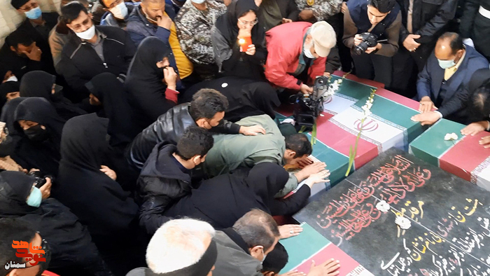 مراسم استقبال از پنج شهید گمنام و شهید والامقام تازه تفحص شده حسن یونسیان - یازدهم دی‌ماه ۱۴۰۰ یادمان کوشک امام رضا (ع) سمنان