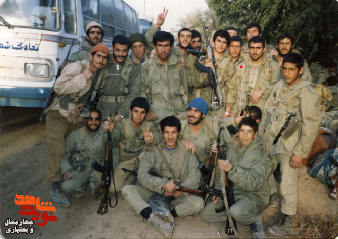 شهید سید جلال علوی اشکفتکی و همرزمان 