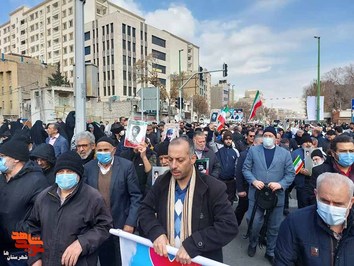 راهپیمایی ۲۲ بهمن در شهرستان ری و توزیع تصاویر شهدا 
