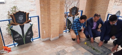 زیارت دوره‌ای گلزارهای شهدا به مناسبت روز بزرگداشت شهید- گلزار شهدای روستای حسن‌آباد شهرستان سمنان