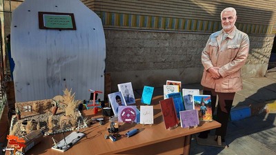 آیین زنگ مقاومت به مناسبت سالگرد شهادت حاج قاسم سلیمانی- سیزدهم دیماه ۱۴۰۲ مدرسه ابتدایی پسرانه شاهد شهرستان سمنان