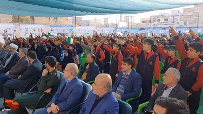 آیین زنگ مقاومت به مناسبت سالگرد شهادت حاج قاسم سلیمانی- سیزدهم دیماه ۱۴۰۲ مدرسه ابتدایی پسرانه شاهد شهرستان سمنان